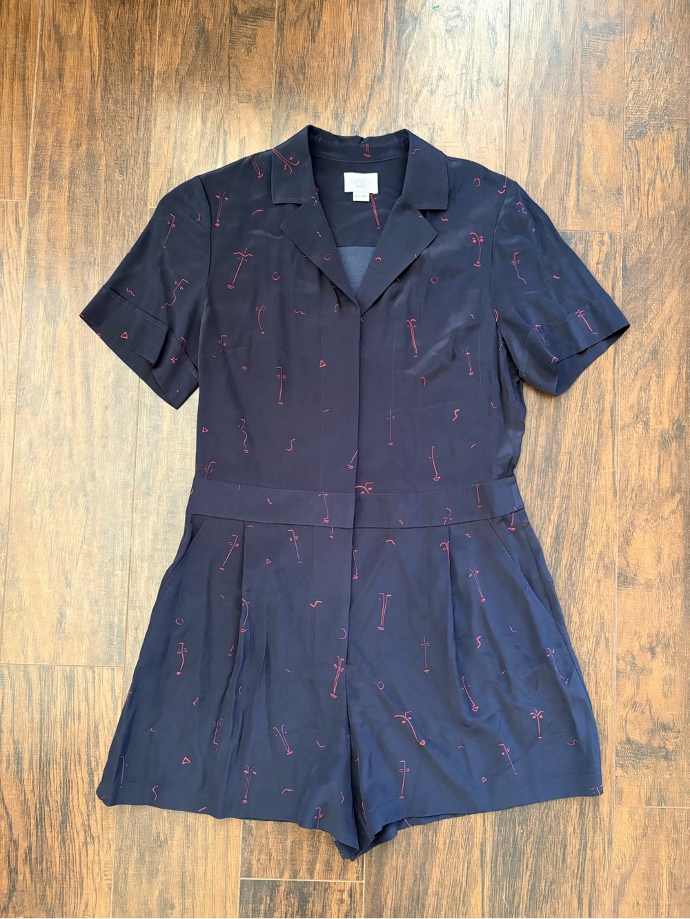 Jason Wu Grey Silk Romper shorts in Navy with facial prints Sz 8